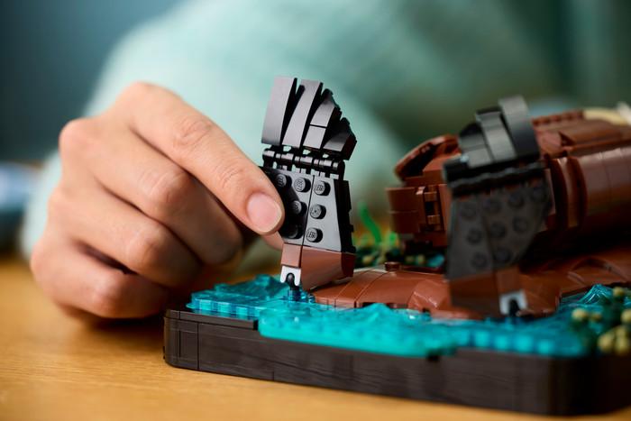 LEGO Ideas Drijvende Otters 21366 product in gebruik