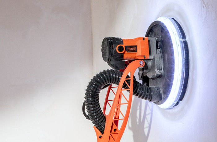 BLACK+DECKER BEDW700A8S-QS product in gebruik