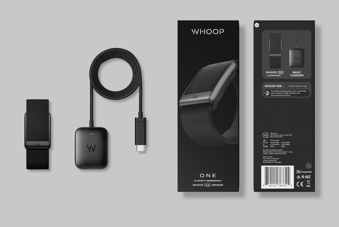 WHOOP 5.0 One Zwart verpakking