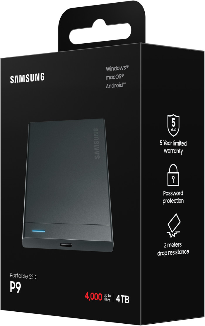 Samsung P9 Portable SSD 4TB packaging