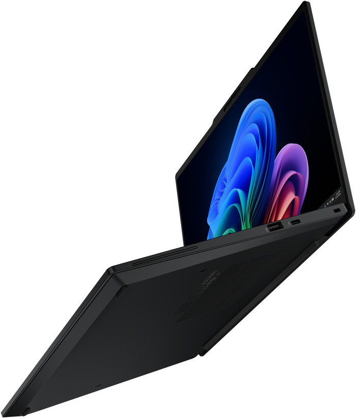 Lenovo ThinkPad T14 Gen 7 (Intel) Copilot+ PC - 21WN00B1MH QWERTY detail