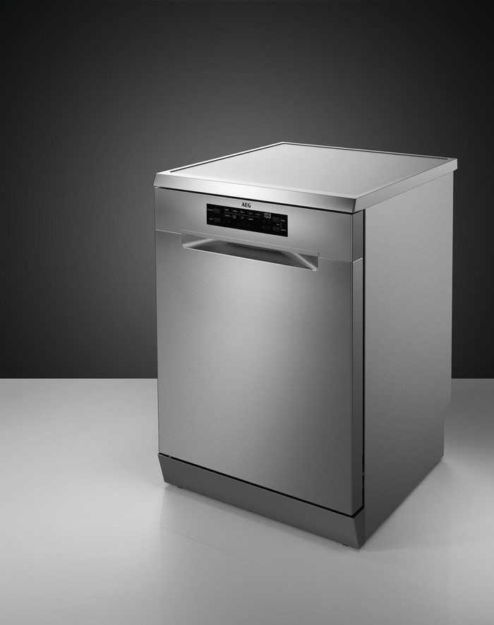 AEG FFB64607ZM 6000 SatelliteClean / Freestanding right side