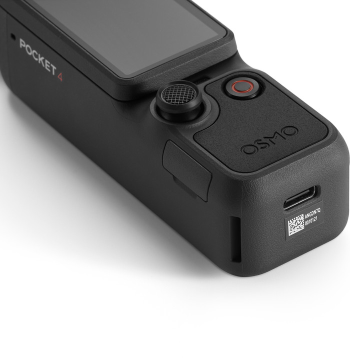 DJI Osmo Pocket 4 Creator Combo detail