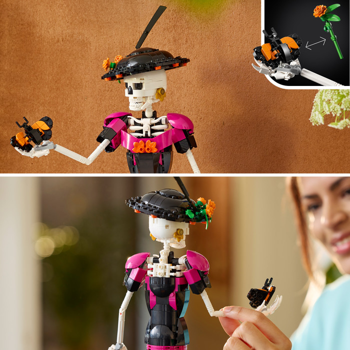 LEGO Ideas La Catrina 21372 product in gebruik