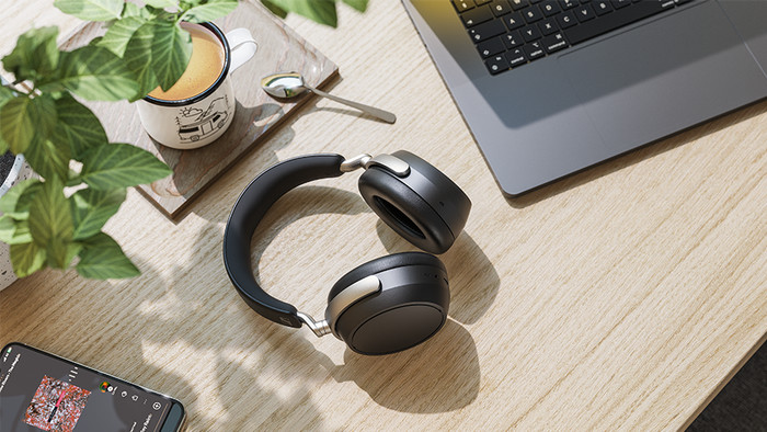 Sennheiser HDB 630 product in gebruik