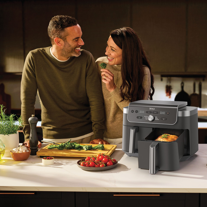 Ninja DualZone XL DZ901EU Zwart product in gebruik