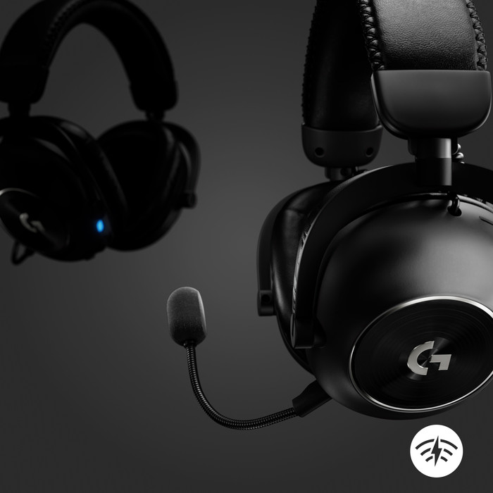 Logitech G PRO X 2 Lightspeed Wireless Gaming Headset Zwart product in gebruik