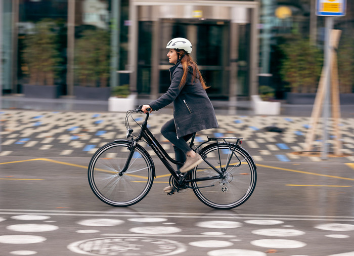 Lazer CityZen KinetiCore Wit L product in gebruik