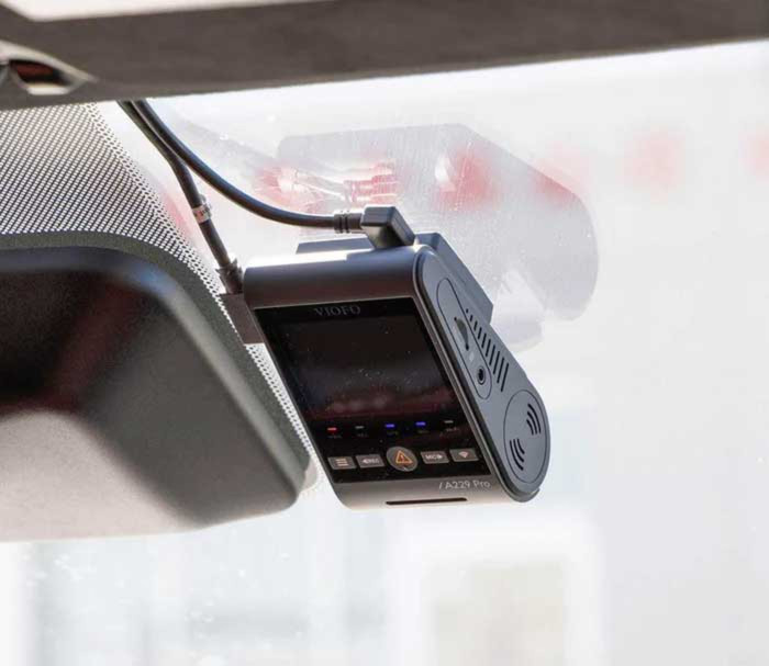 Viofo  A229 Pro 3CH 4K Wifi GPS product in gebruik