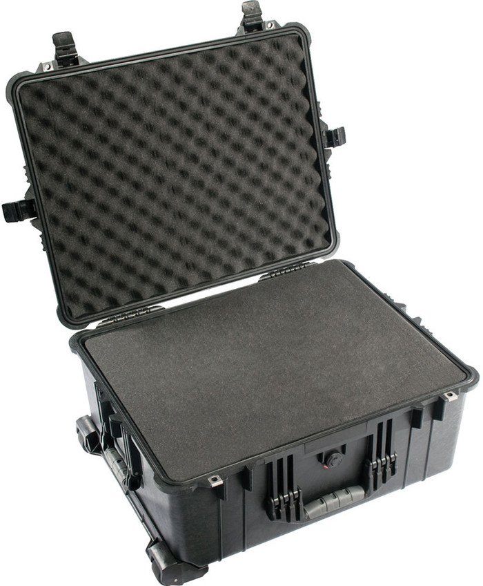 Peli 1610 Protector Case Zwart Trolley met plukschuim binnenkant