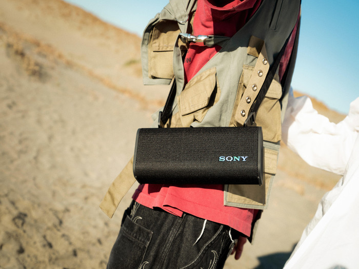Sony ULT Field 3 Zwart product in gebruik