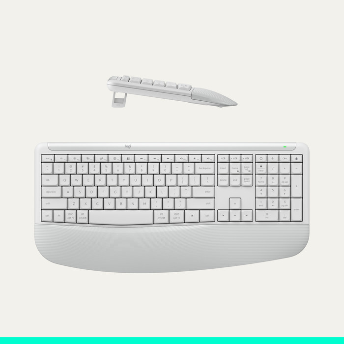 Logitech MK880 Signature Comfort Plus Wireless Keyboard and Mouse Combo Off-white QWERTY detail