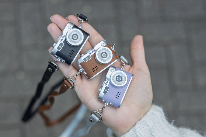 Rollei Mini Digitale Camera Lila product in gebruik