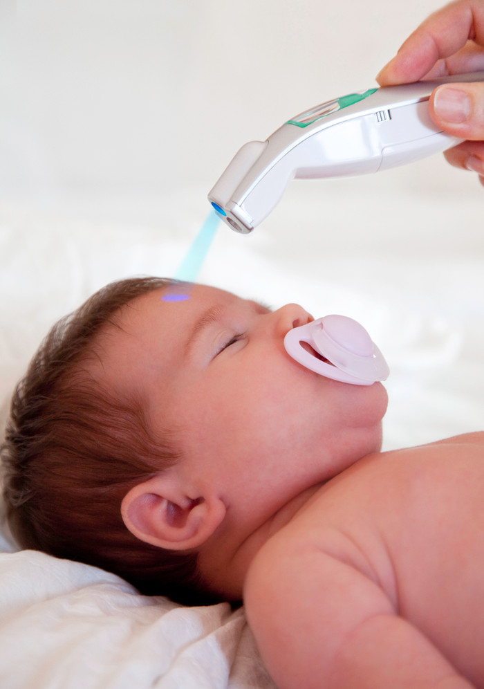 Medisana FTN Thermomètre Infrarouge produit à l'usage