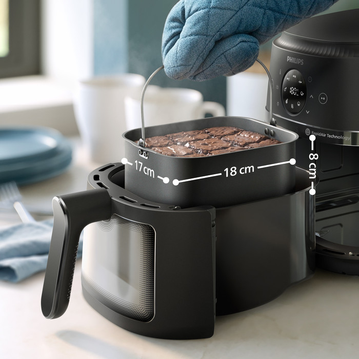Philips Airfryer Accessoires Bakblik met 7 muffinvormen NX1111/00 product in gebruik