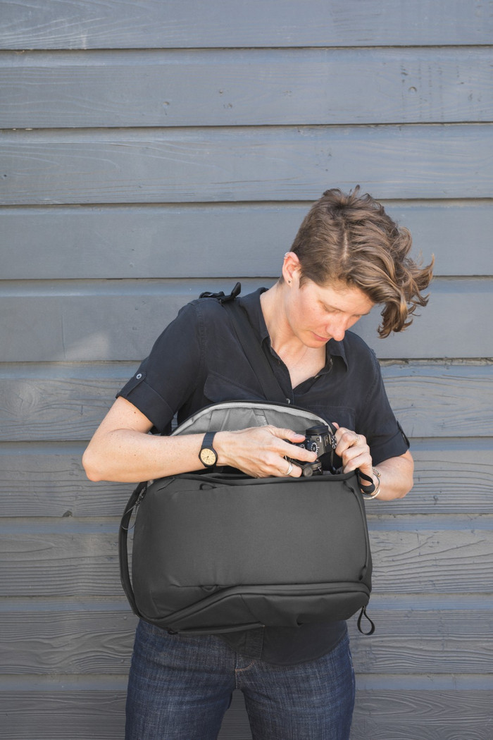 Peak Design Everyday Backpack 15L Zip v3 Black product in gebruik