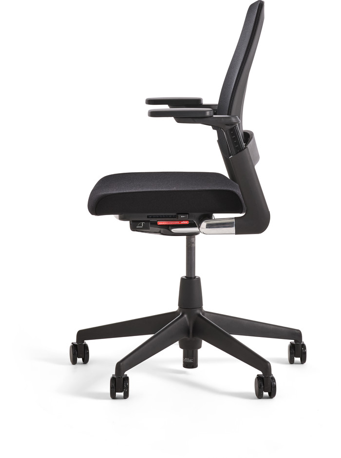 Ahrend 2020 Luvia bureaustoel linkerkant