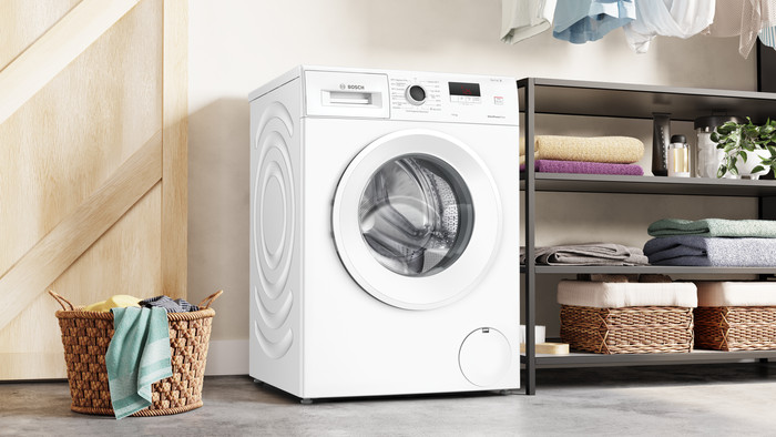 Bosch WGE0340CNL + Bosch WTH8520CNL product in use