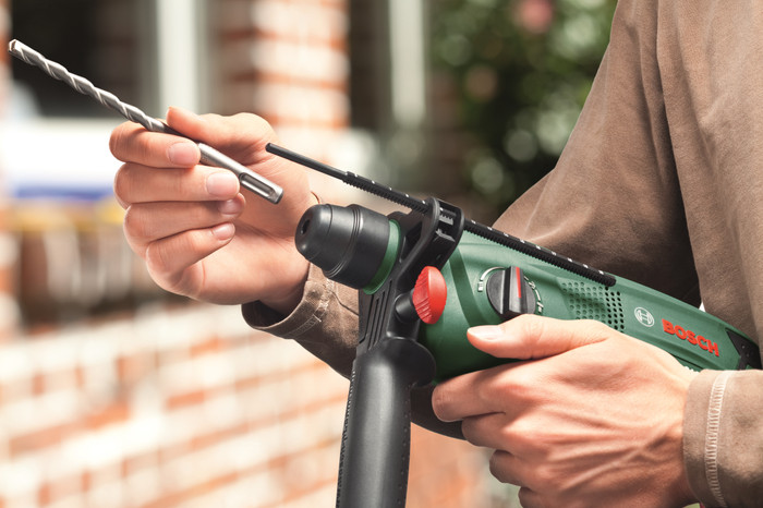 Bosch PBH 2100 RE + 6-piece SDS Plus Drill Bit Set detail