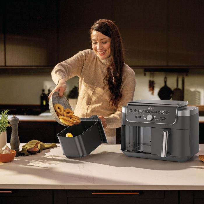 Ninja DualZone XL DZ901EU Zwart product in gebruik