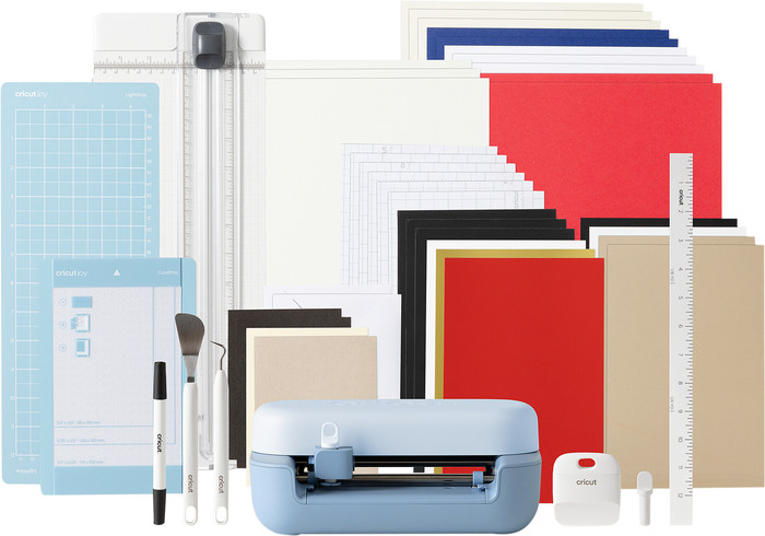 Cricut Joy 2 Essentials Bundle Main Image