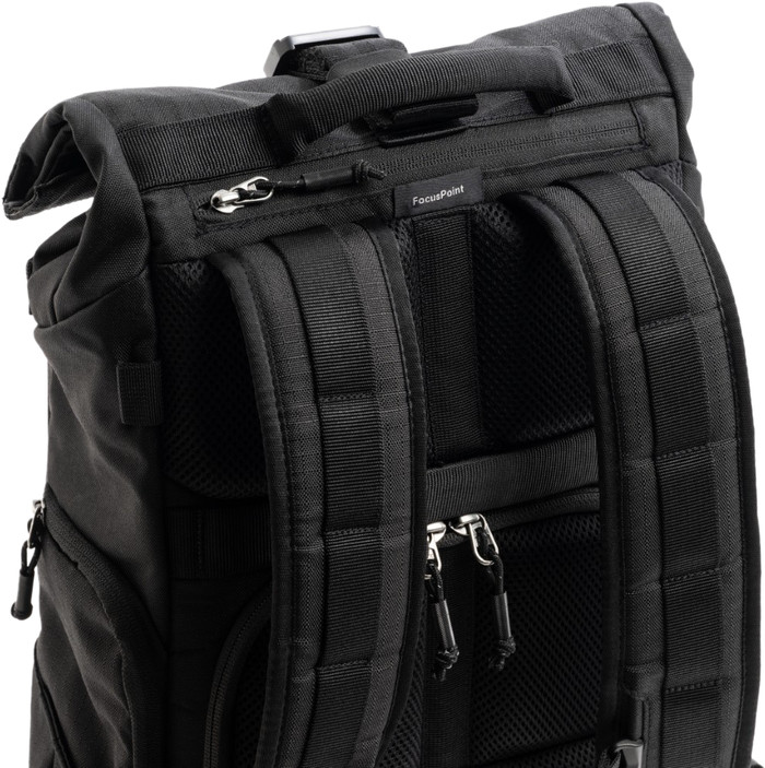 Think Tank FocusPoint 22L Asphalt Black detail