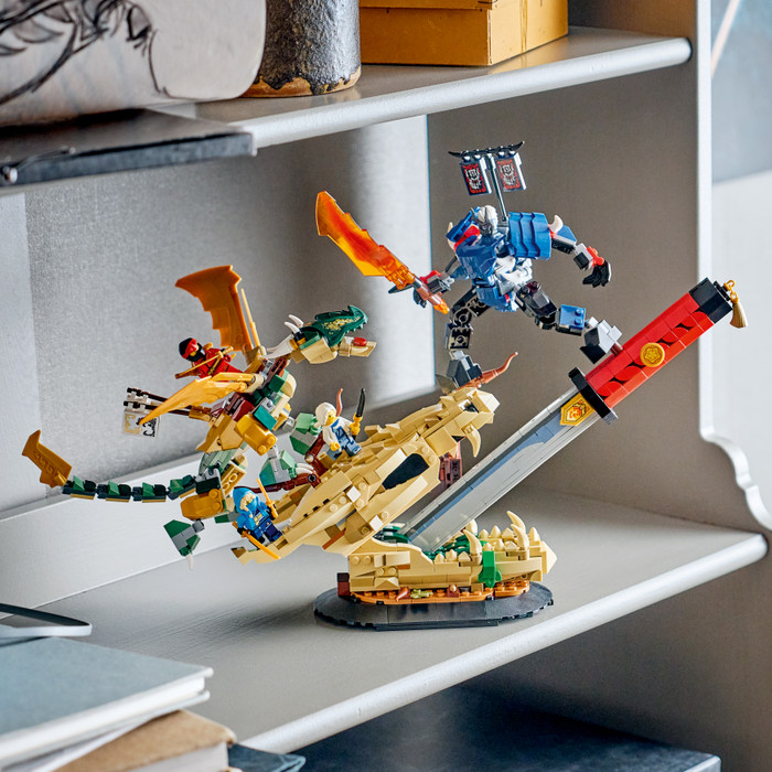 LEGO Ninjago Strijd bij het Drakenzwaard 71871 product in gebruik