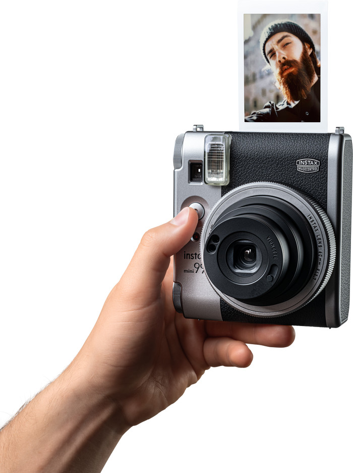 Fujifilm Instax Mini 99 Zilver product in gebruik
