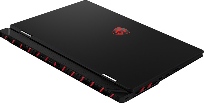 MSI Raider A18 HX A8WHG-284NL detail