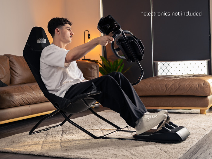 Next Level Racing GT Lite Air Foldable Cockpit product in gebruik