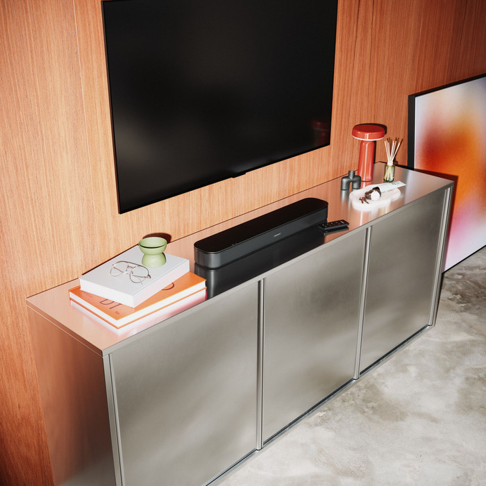Bose TV Speaker (2nd Gen) product in gebruik