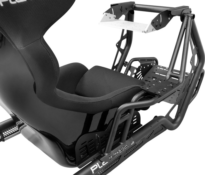 Playseat Sensation Pro Sim Racing Platform Rechts product in gebruik