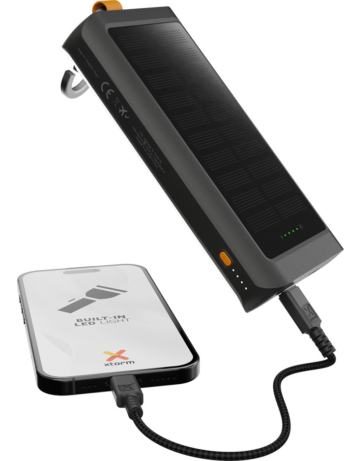 Xtorm 20W Go2 Power Bank 10.000 mAh Solar & Light Zwart samengesteld product