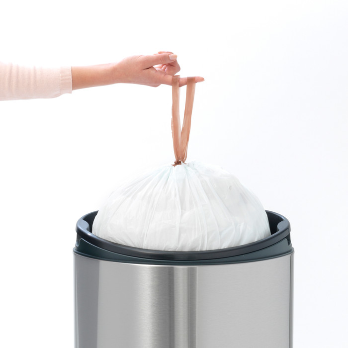 Brabantia Touch Bin 40 Litres Platinum / Couvercle Matt Steel produit à l'usage