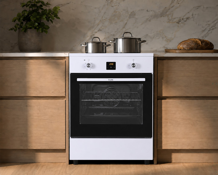 ETNA FI460WIT product in use