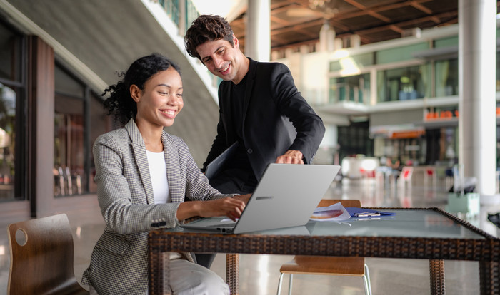 ASUS ExpertBook P1 15,6'' 1503CDA-S70319X QWERTY product in gebruik