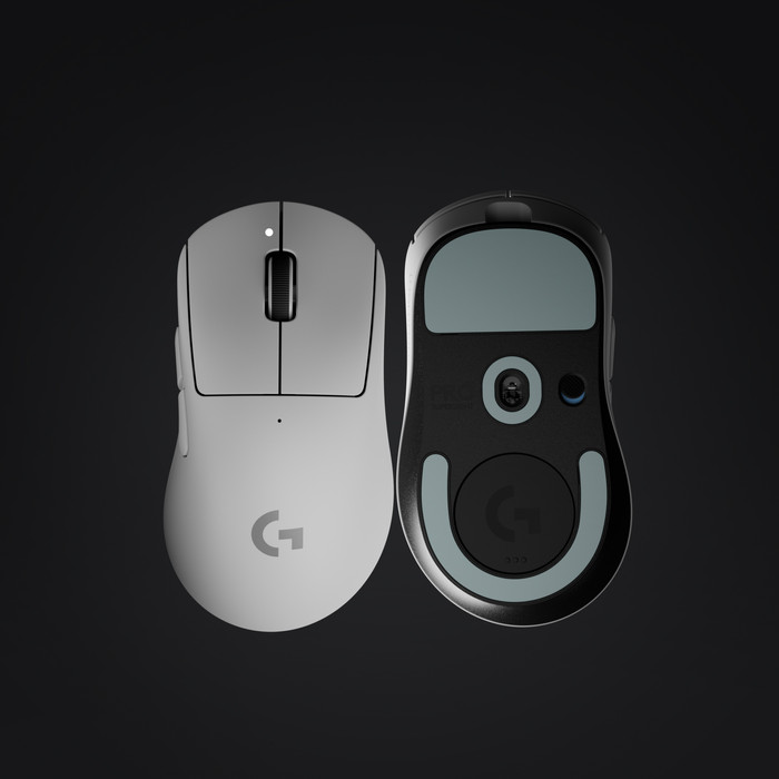 Logitech G PRO X SUPERLIGHT 2 DEX LIGHTSPEED Wireless Gaming Mouse White product in use