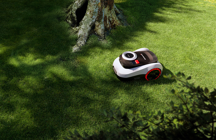 Segway Navimow i220 lidar product in gebruik