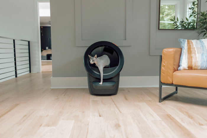 Whisker litter robot 4 Zwart product in gebruik