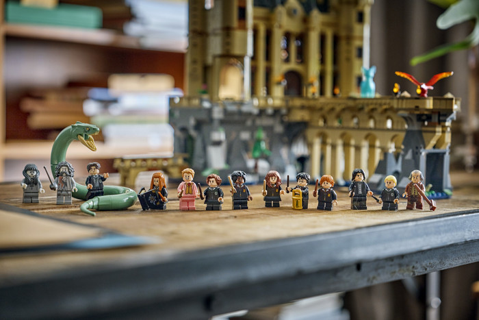 LEGO Harry Potter Kasteel Zweinstein: Oostvleugel 76473 product in gebruik
