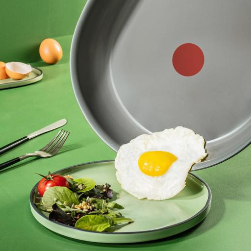 Tefal Renewal keramische koekenpan 24 cm product in gebruik