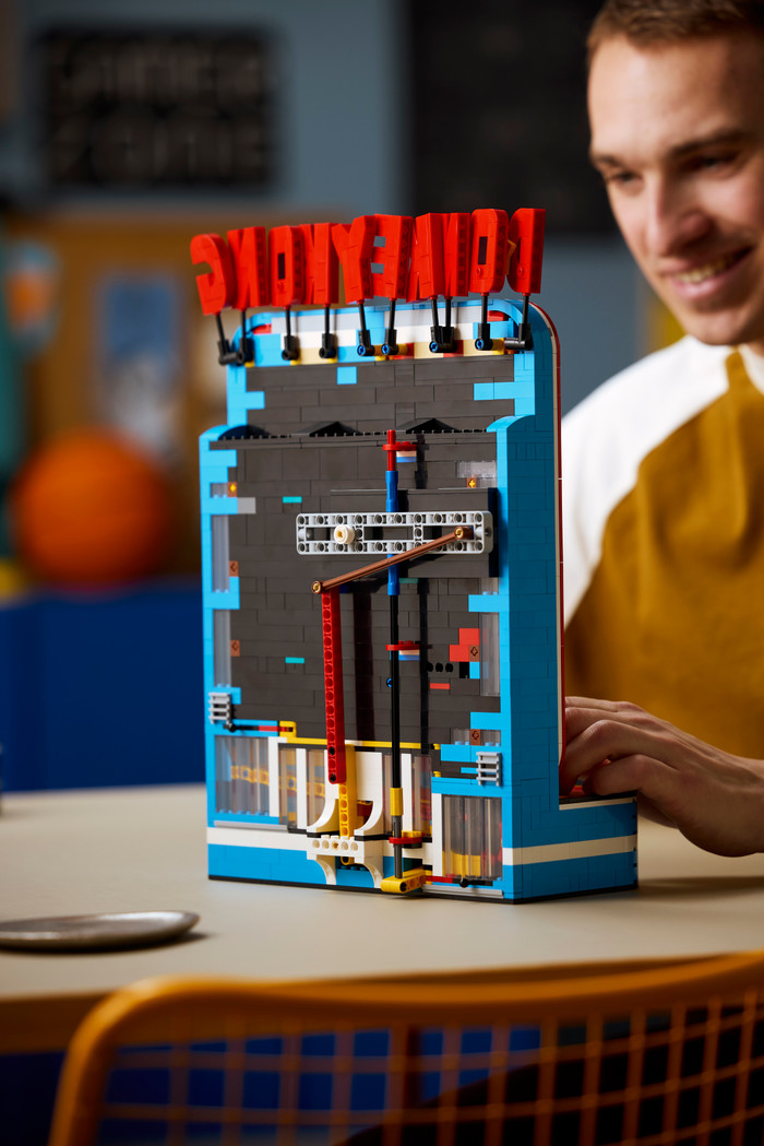 LEGO Super Mario Donkey Kong Arcadekast 72051 detail