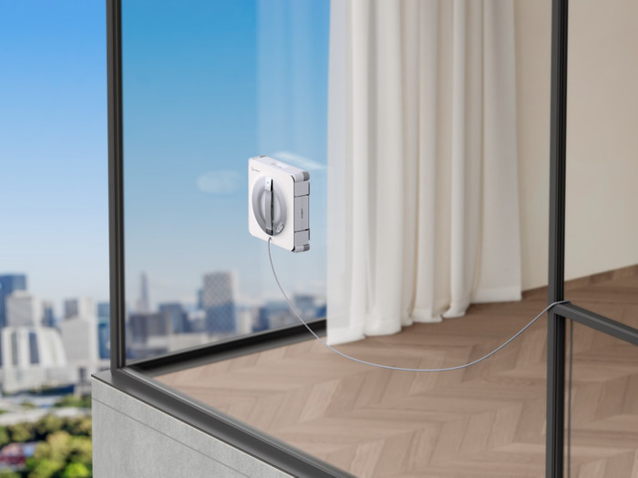 Ecovacs WINBOT W2S Pro Omni product in gebruik