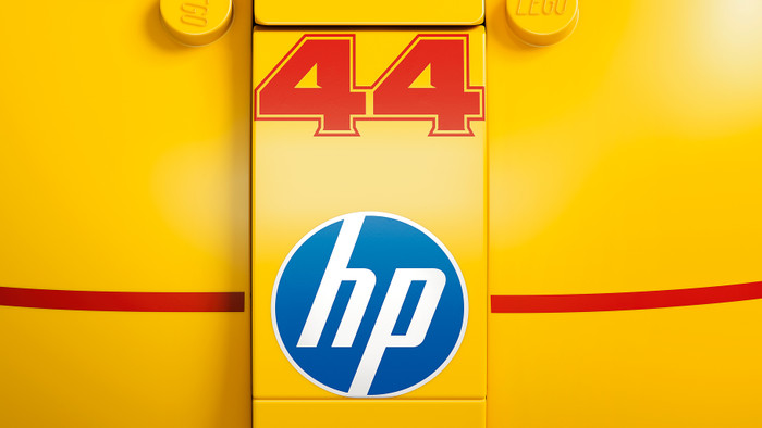 LEGO Editions Scuderia Ferrari HP helm van Lewis Hamilton 43022 detail