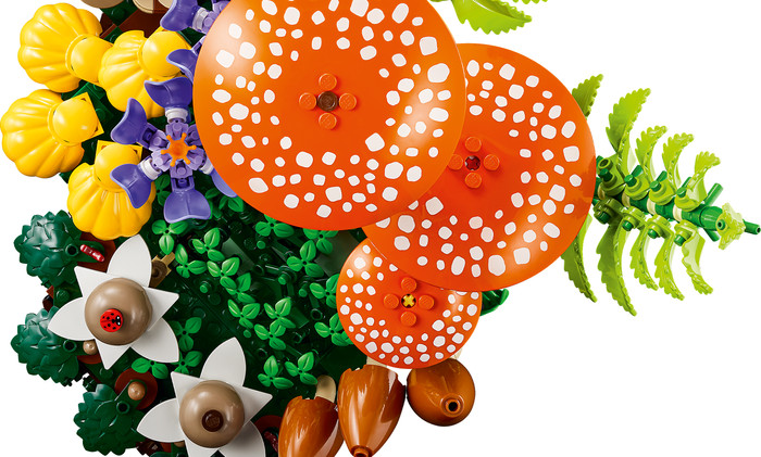 LEGO Botanicals Woodland Mushrooms 11505 detail