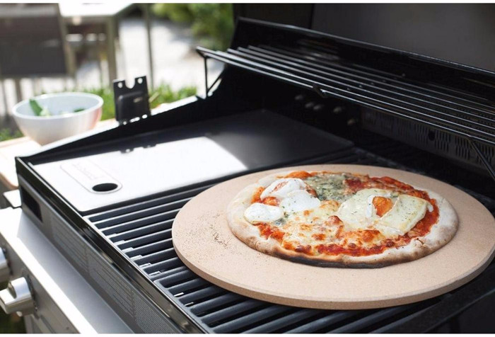 Barbecook Pizzasteen 36 cm product in gebruik
