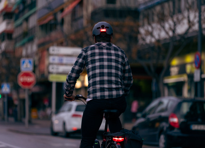 Lazer CityZen KinetiCore Dark Blue M product in use