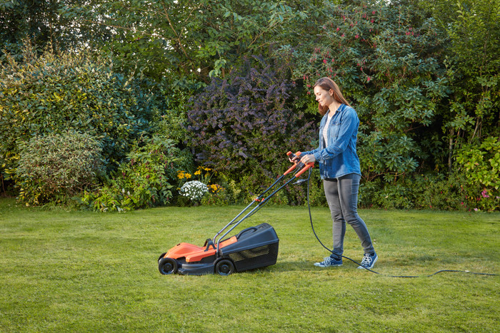 BLACK+DECKER BEMW451BH product in gebruik