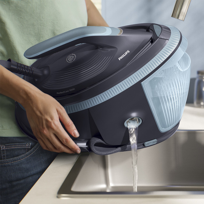 Philips PerfectCare 7000 serie PSG7200/20 product in gebruik