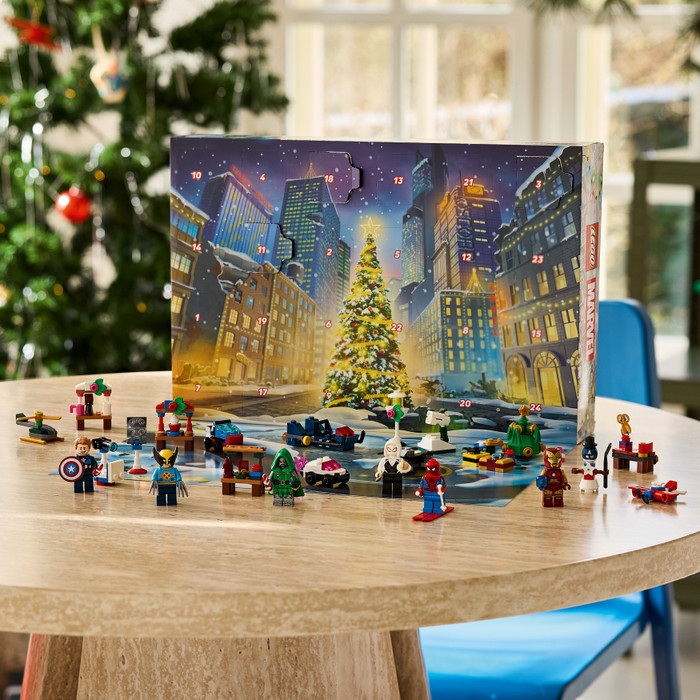 LEGO Marvel Adventskalender 2026 76340 product in gebruik